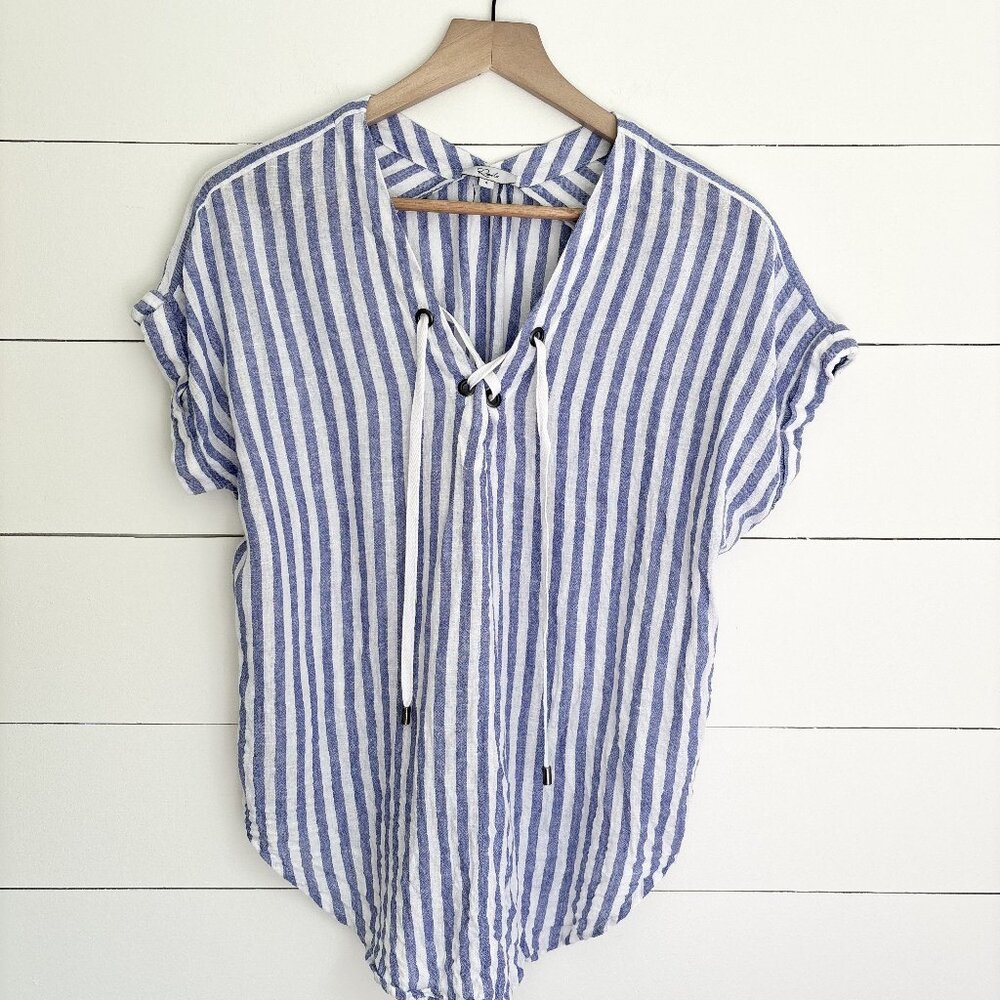 Rails women's linen blue and white striped short sleeve top Sz Small